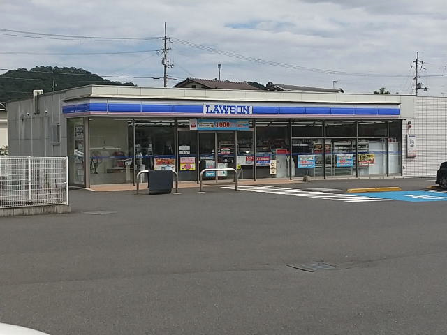 コンビニ　ローソン 高野口町大野店様（コンビニ）まで388m