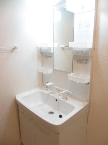 洗面設備　忙しい朝には欠かせない洗面所です