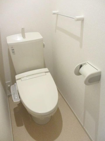 トイレ　トイレもきれいです