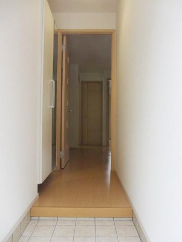 玄関　落ち着いた玄関です