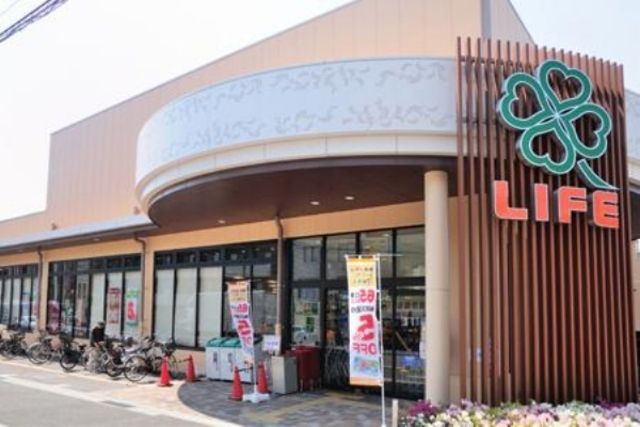 スーパー　ライフ上池台店（スーパー）まで950m