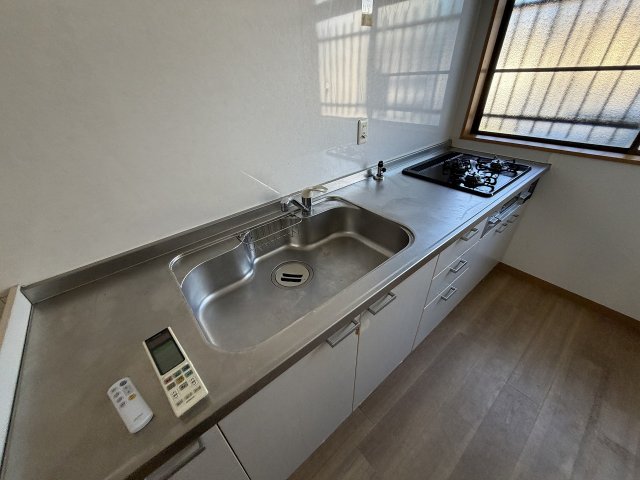 キッチン　キッチンでお料理をお楽しみください