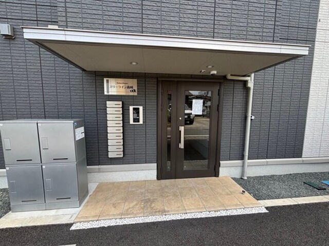 エントランス　エントランス