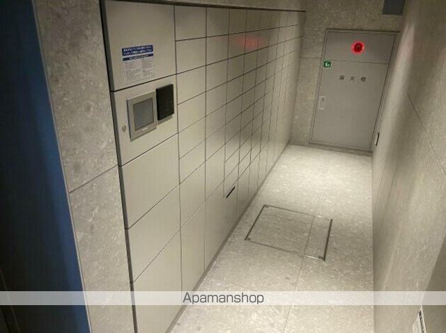 シーズンフラッツ蔵前清澄通りの外観写真