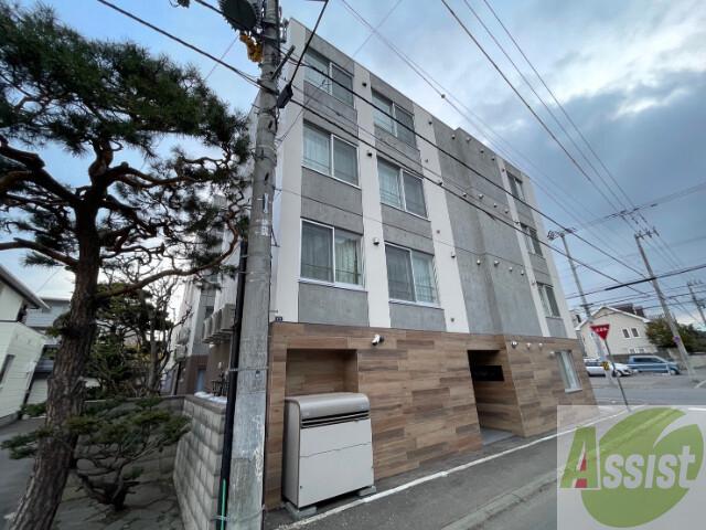 建物外観　札幌市中央区南十条西「Ｌｅａｆ」