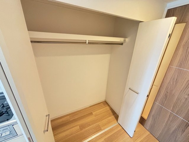 収納　※写真反転