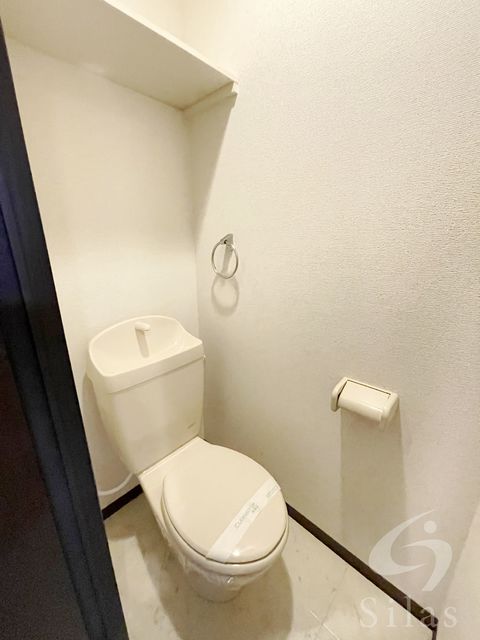 トイレ　反転タイプ