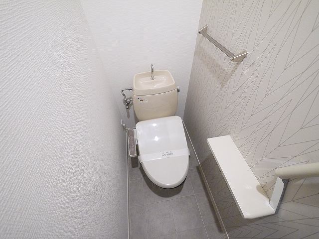 トイレ　シンプルで使いやすいトイレです