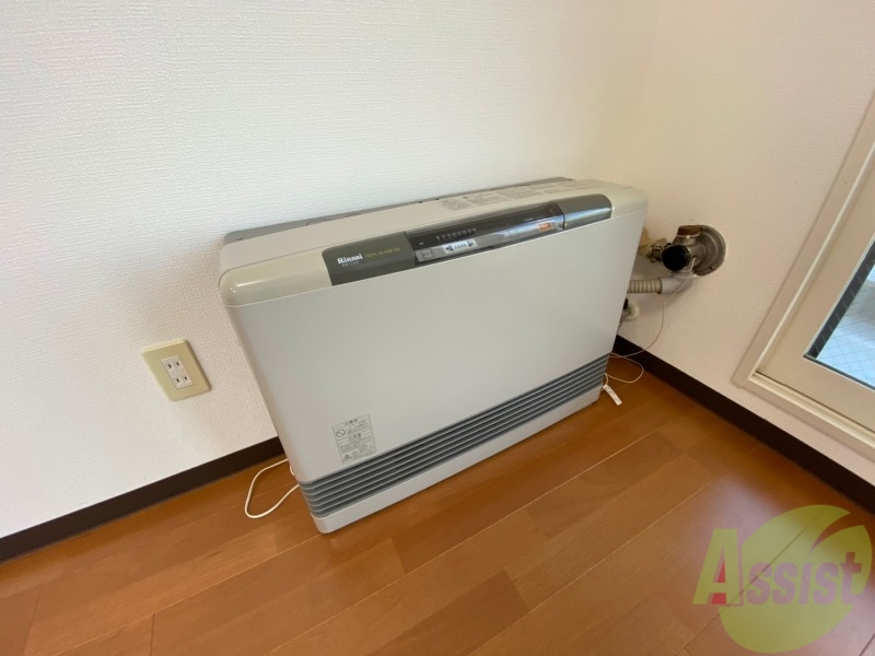 その他設備　暖房です。寒い冬もこれで乗り切りましょう！