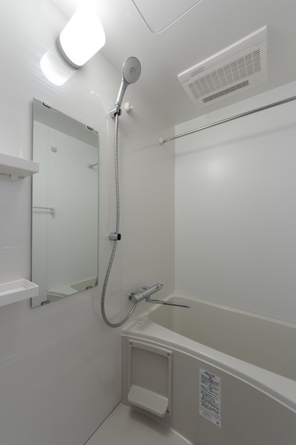 バス・シャワールーム　※写真は同タイプ住戸です。