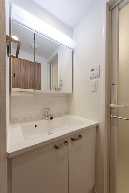 洗面設備　※写真は同タイプ住戸です。