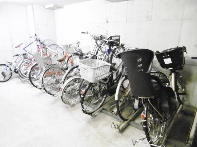 駐車場　部屋探しは株式会社　タウンハウジング　までお気軽にお問合せ…