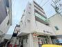 建物外観　5階建ての賃貸マンション