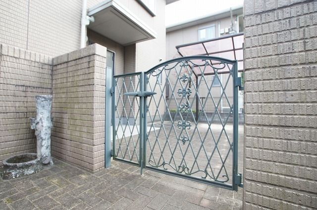 その他部屋・スペース　門扉有り