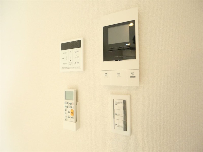 セキュリティ　ＴＶモニター付インターホン　同仕様写真