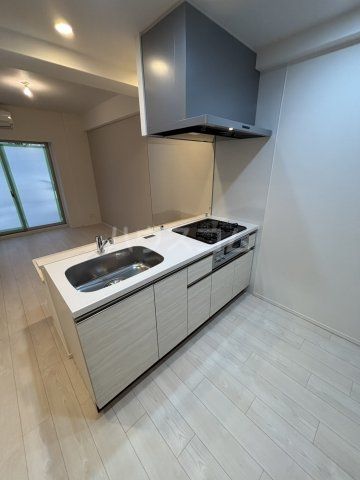 スプランディッド新大阪VIIIの内装写真
