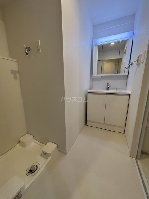 スプランディッド新大阪VIIIの内装写真