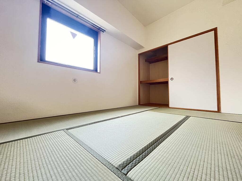その他　※同タイプ同モデルの写真を使用