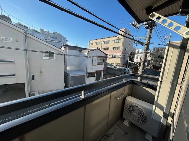 東急多摩川線 武蔵新田駅 徒歩3分 3階建 築27年の内装写真