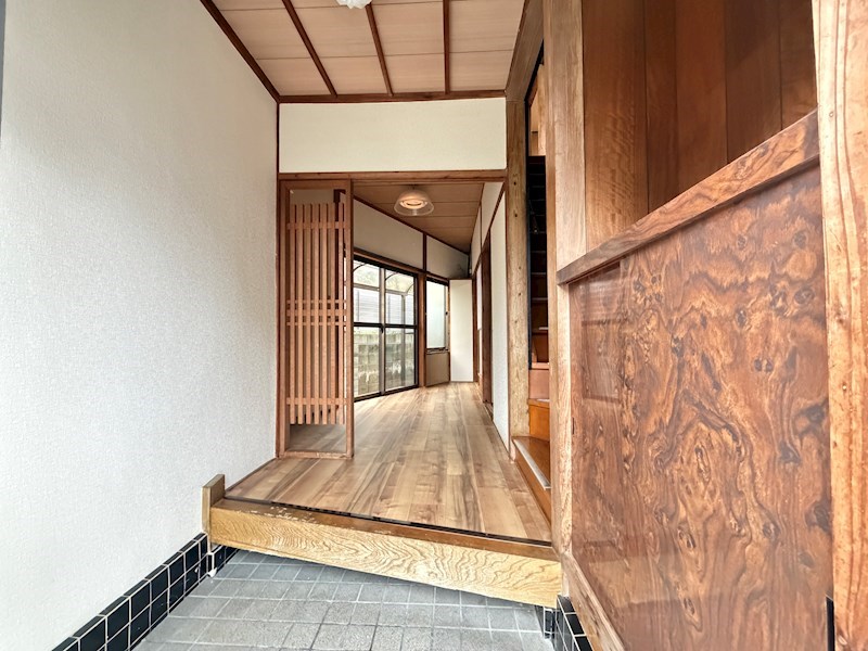 玄関
