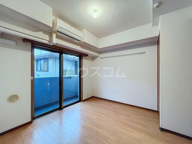 ジュエル荻窪の居間写真