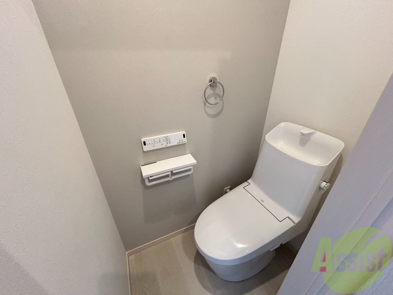 トイレ　トイレは清潔感があり安心して使用できそうです。