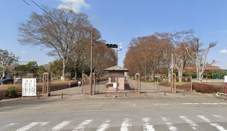 公園　栃木市総合運動公園（公園）まで258m