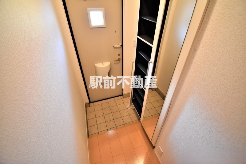 玄関　■類似室内イメージ■