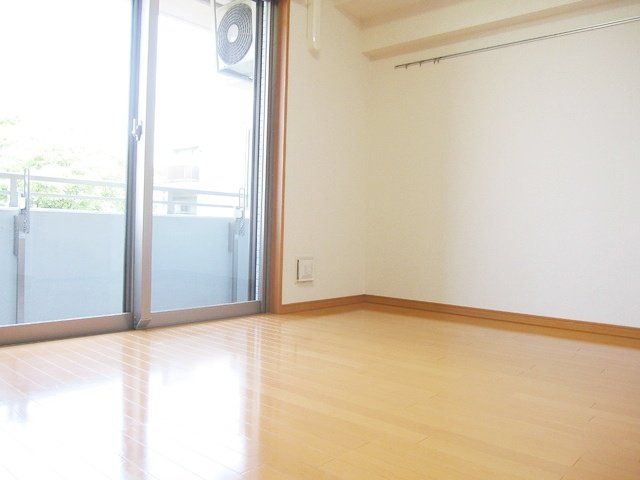 居室・リビング　タウンハウジング仙川店まで♪