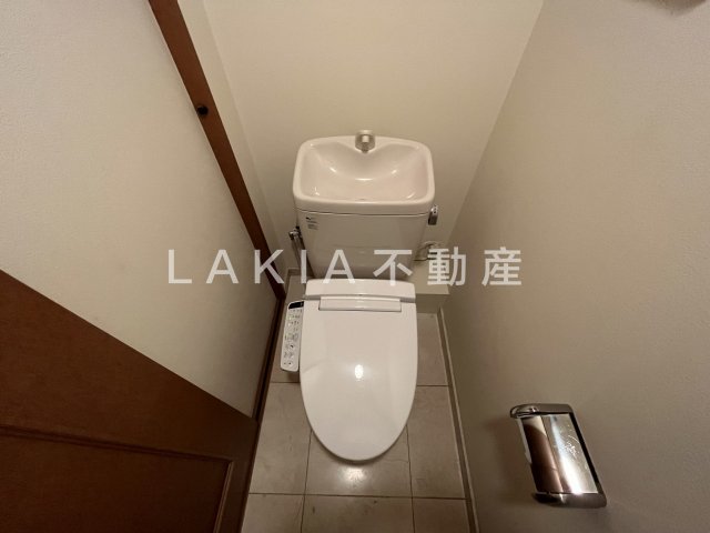 リーガル靭公園北のトイレ写真
