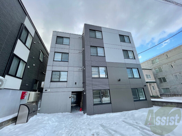 建物外観　札幌市東区北三十五条東「ＮＯＲＴＨＬＩＦＥ新道東」