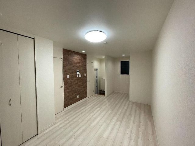 ＪＲ東海道本線 高槻駅 徒歩22分 2階建 築10年の居間写真