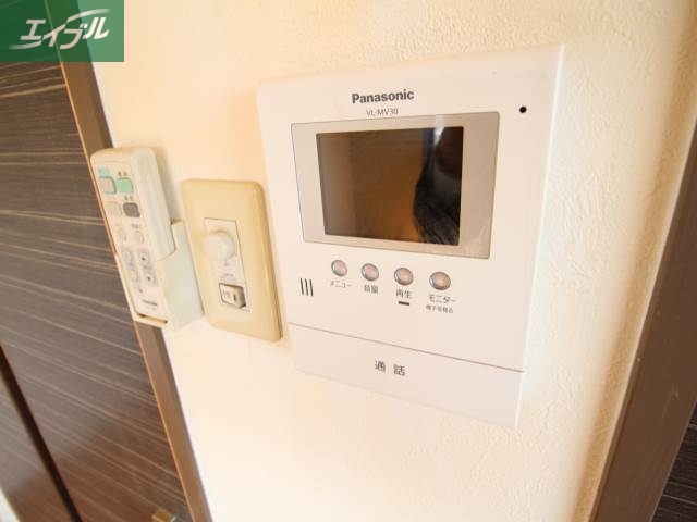 セキュリティ　安心のモニターホン付