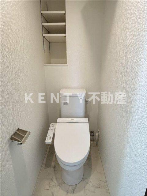 トイレ　清潔感のあるトイレです