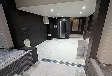 エントランス　☆共用部分☆