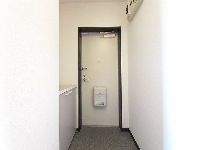 玄関　シンプルで使いやすい玄関です