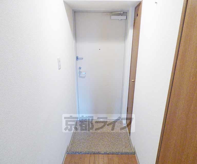 玄関　玄関です。