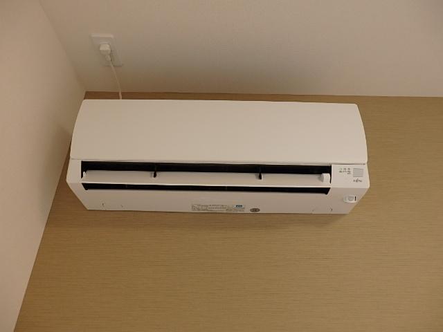 その他設備　エアコン（２台）