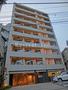建物外観　高級感ある９階建ての外観でございます
