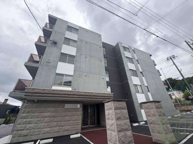 建物外観　西区山の手７条「ラピス山の手」
