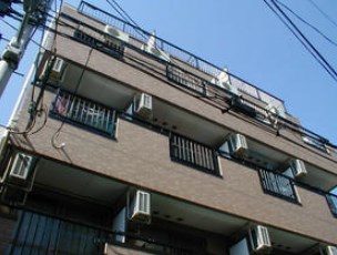 大阪市旭区千林のマンションの建物外観
