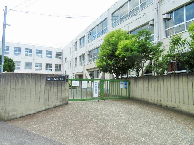 【クレール星田の小学校】