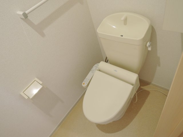 【ランドマーク８８　Ｂ棟のトイレ】