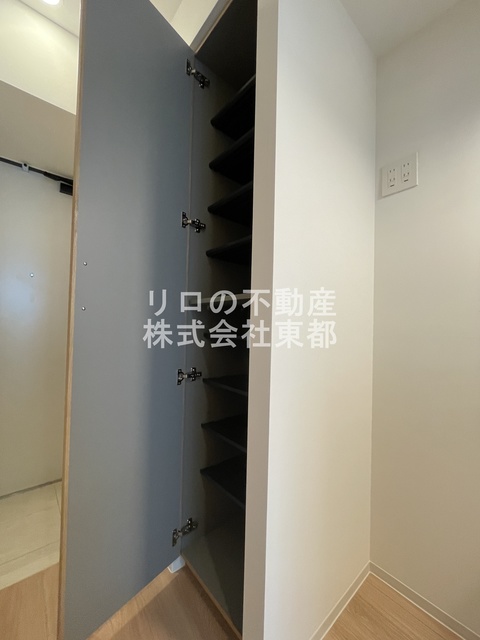 【中野区中野のマンションの収納】