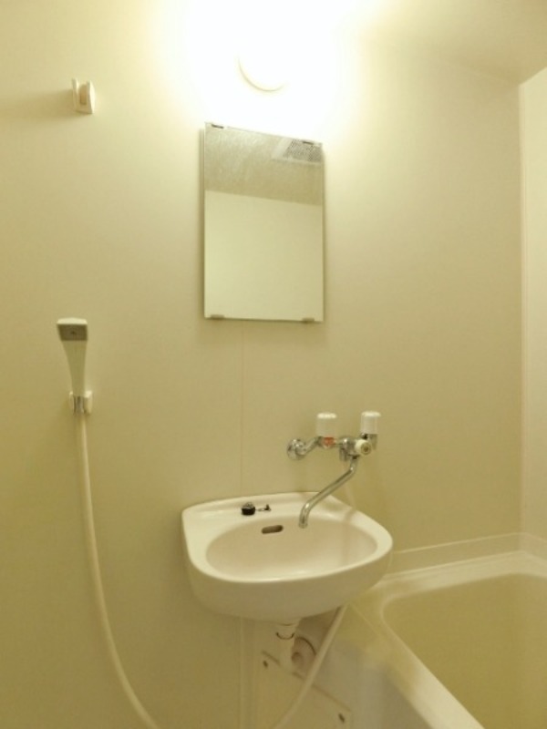 洗面設備　図面と現状に相違がある場合には現状を優先