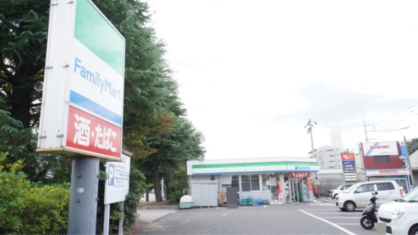 コンビニ　ファミリーマート児島文化センター前店（コンビニ）まで705m