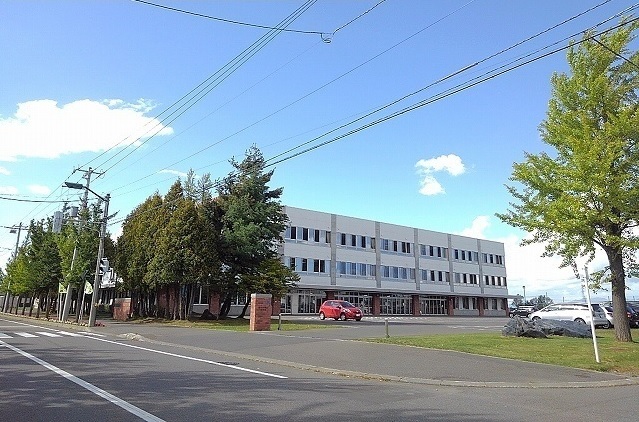 小学校　第一小学校（小学校）まで1050m