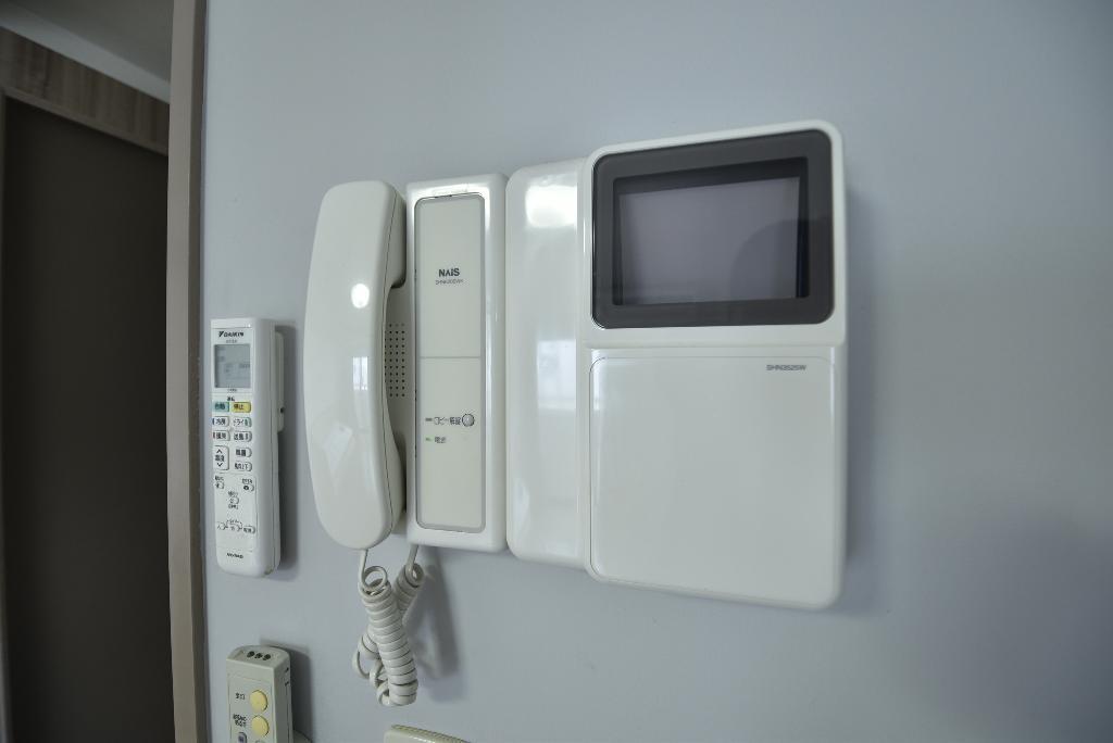 セキュリティ　カメラ付インターホン