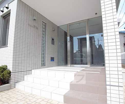 その他共有部分　建物の入り口です！