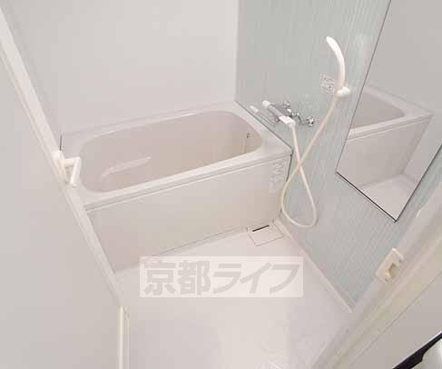 バス・シャワールーム　さわやかなお風呂・